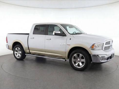 Used 2011 RAM 1500 Laramie w/ Protection Group AWD/4WD image 2