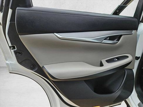 Used 2023 INFINITI QX50 Luxe w/ Accent Package image 22