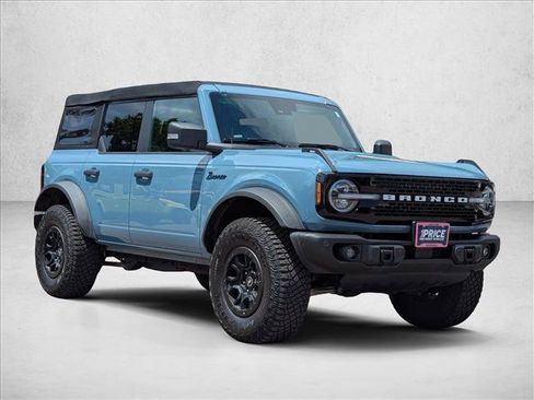 Used 2023 Ford Bronco Wildtrak AWD/4WD image 3
