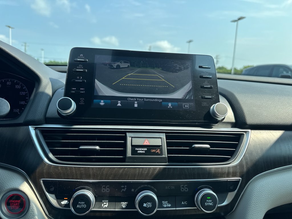 Used 2022 Honda Accord EX-L image 24