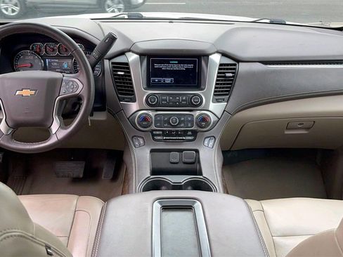 Used 2019 Chevrolet Tahoe LT image 43