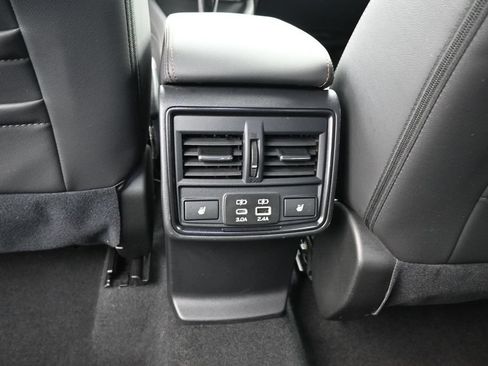 Certified 2025 Subaru Forester Touring w/ Popular Package - Touring AWD/4WD image 22