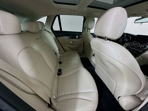 Certified 2019 Mercedes-Benz GLC 300 4MATIC image 28