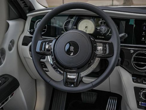 New 2025 Rolls-Royce Ghost image 37