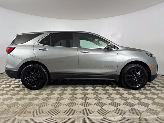 Used 2024 Chevrolet Equinox LT AWD/4WD image 13