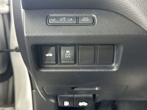 Used 2017 Nissan Altima 2.5 S w/ Power Driver Seat Package image 26