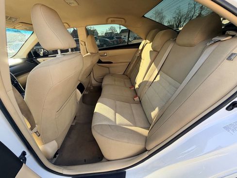 Used 2017 Toyota Camry LE image 44