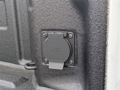 New 2025 GMC Sierra 2500 Denali w/ Denali Reserve Package image 15