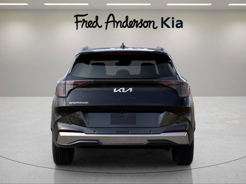New 2026 Kia Sportage SX image 5