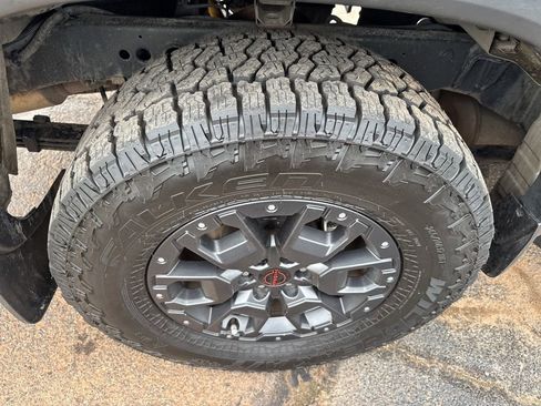 Used 2023 Nissan Frontier PRO-4X w/ Pro-4X Premium Package AWD/4WD image 46