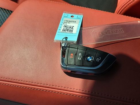 Used 2026 BMW M4 xDrive Competition image 33