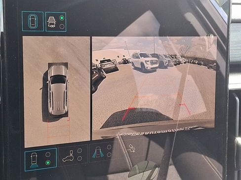 New 2025 GMC Acadia Elevation FWD image 4
