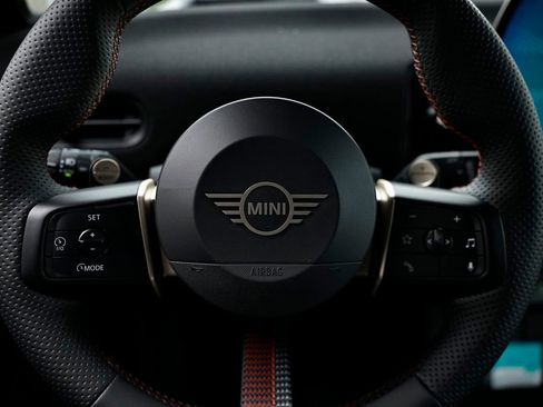 New 2026 MINI Cooper S image 33