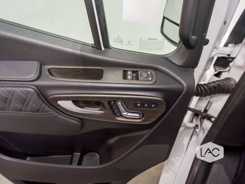 Used 2026 Mercedes-Benz Sprinter 3500 image 25
