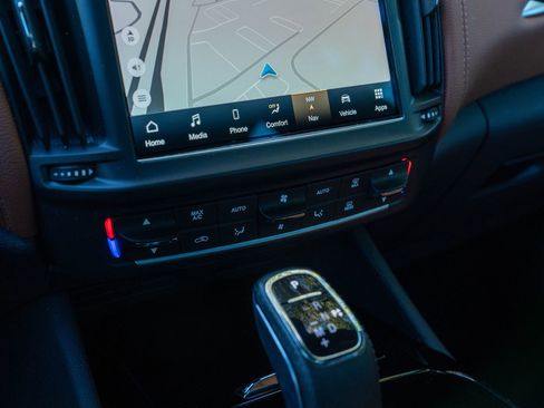 Used 2022 Maserati Levante GT image 26