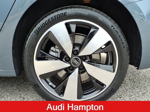 Used 2025 Audi A5 2.0T Prestige w/ 19" Wheel Package AWD/4WD image 11