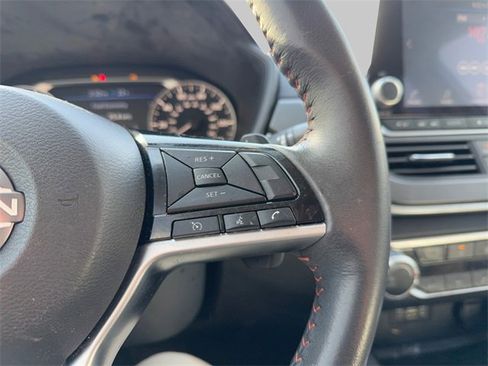 Used 2024 Nissan Altima 2.5 SR image 15
