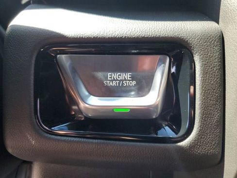 New 2026 GMC Yukon AT4 AWD/4WD image 24