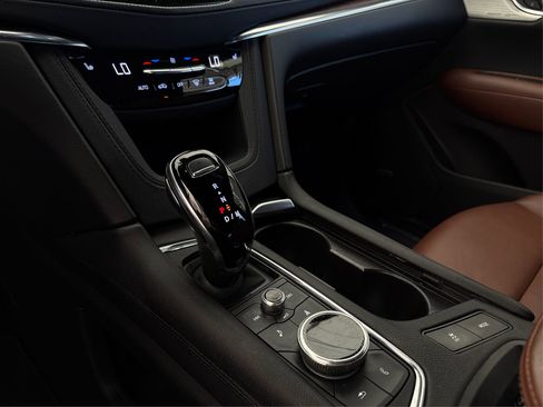 Used 2023 Cadillac XT5 Premium Luxury FWD image 31