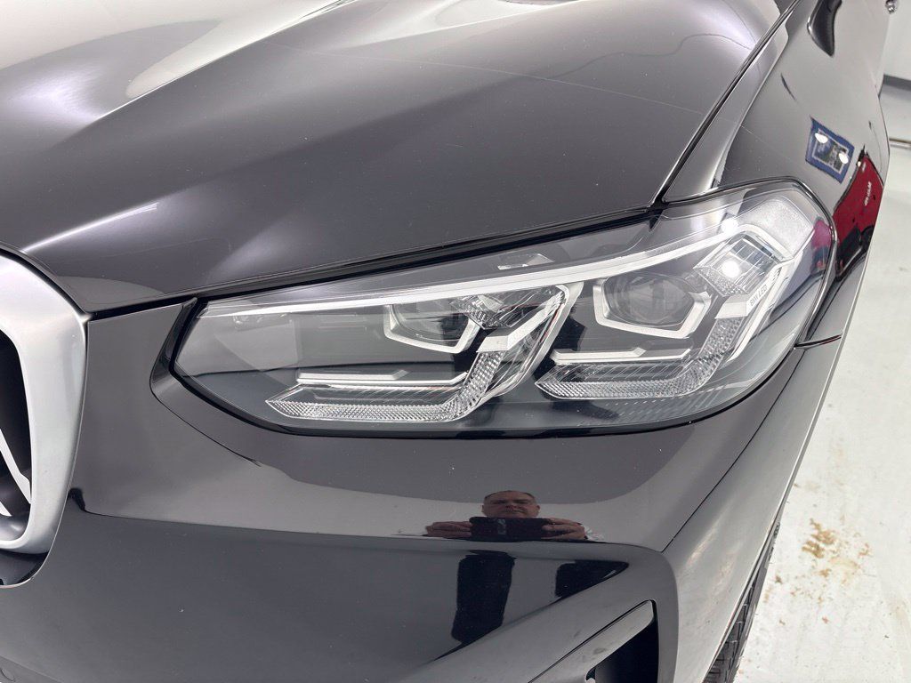 Certified 2024 BMW X3 xDrive30i w/ Premium Package AWD/4WD image 9