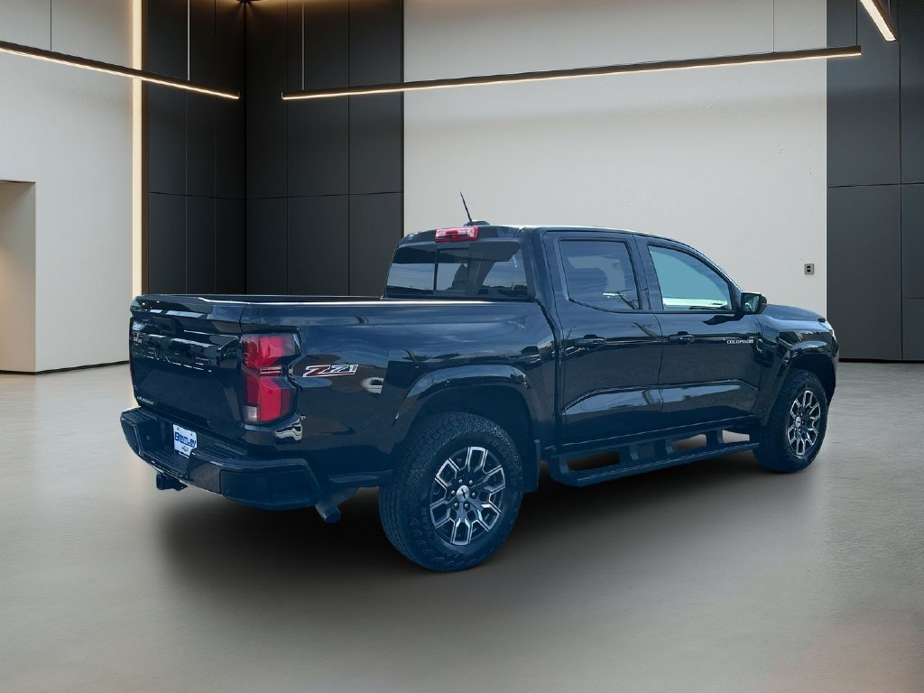 Used 2026 Chevrolet Colorado Z71 AWD/4WD image 6
