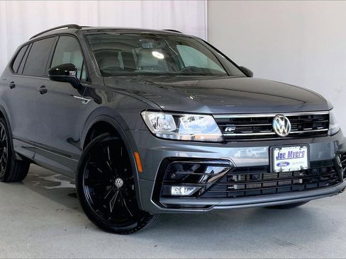 Used 2021 Volkswagen Tiguan SE R-Line FWD image 34
