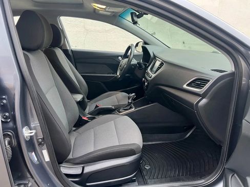 Used 2019 Hyundai Accent Limited image 29