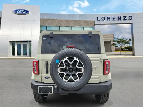 New 2026 Ford Bronco Outer Banks AWD/4WD image 5