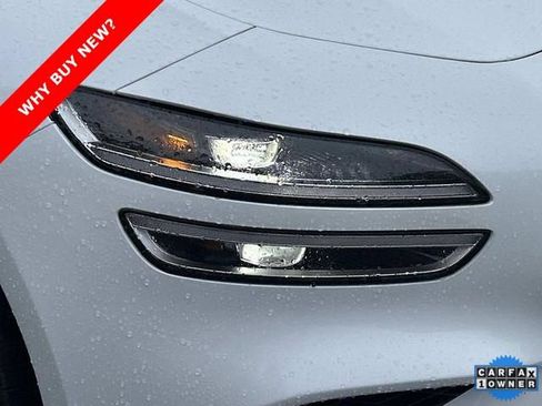 Used 2025 Genesis G70 2.5T AWD/4WD image 10