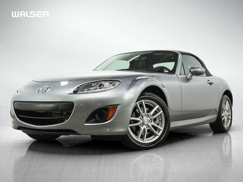 Used 2011 MAZDA MX-5 Miata Sport RWD image 1