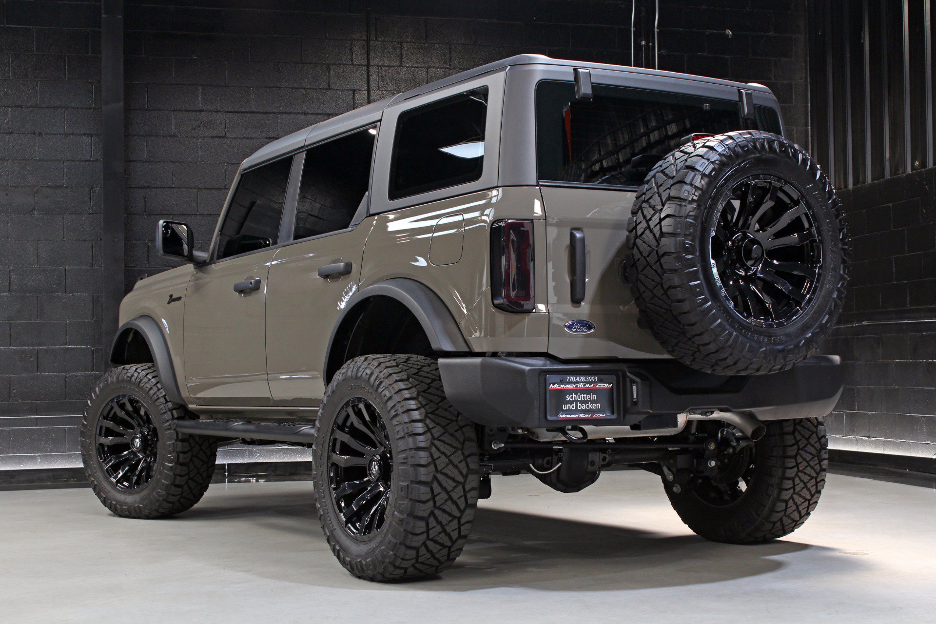 Used 2025 Ford Bronco 4-Door AWD/4WD image 23