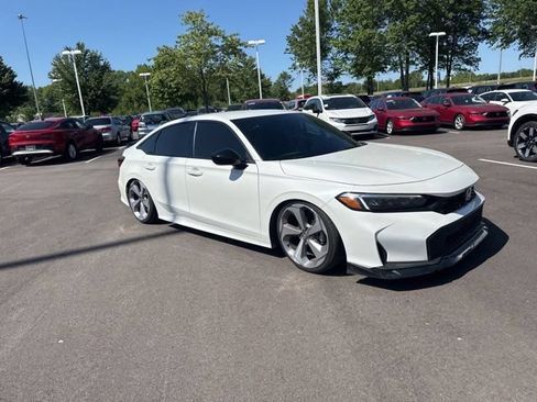 Used 2025 Honda Civic Sport image 5