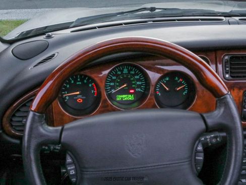 Used 2001 Jaguar XK8 Convertible image 30