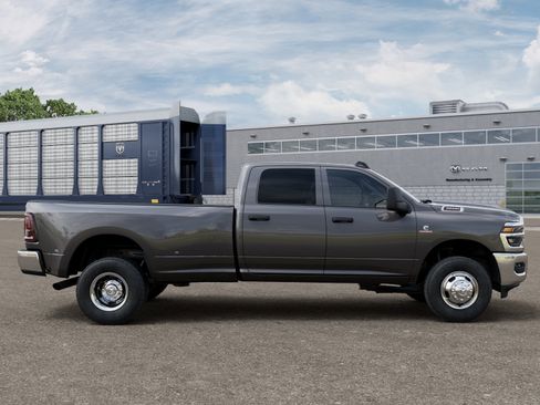 New 2026 RAM 3500 Tradesman image 12