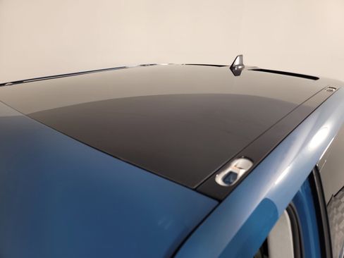 Used 2023 Rivian R1T Adventure image 13