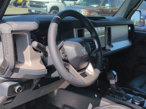 New 2026 Ford Bronco Outer Banks AWD/4WD image 11