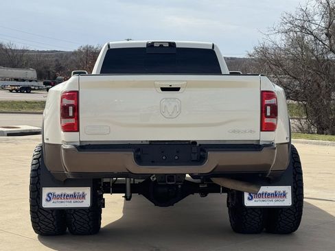 Used 2024 RAM 3500 Limited w/ Towing Technology Group AWD/4WD image 5