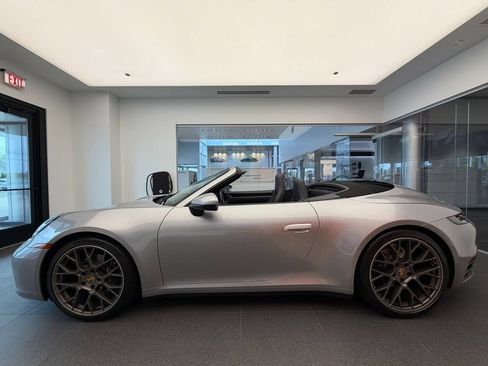 Certified 2020 Porsche 911 Carrera RWD image 2
