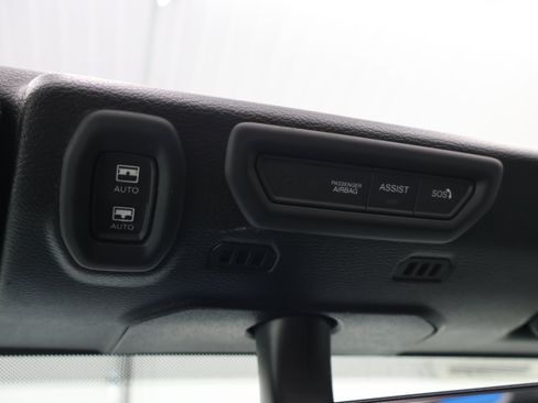 Used 2022 Jeep Wrangler Unlimited Sahara w/ LED Lighting Group AWD/4WD image 59