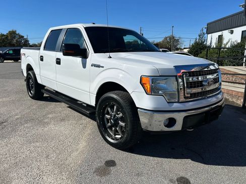Used 2014 Ford F150 XLT w/ Equipment Group 302A Luxury image 5