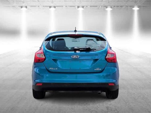 Used 2014 Ford Focus SE FWD image 7