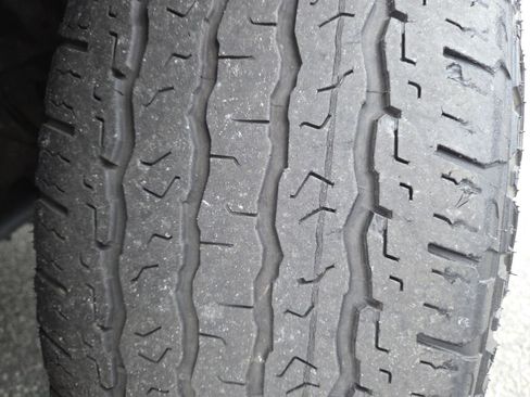 Used 2023 Chevrolet Tahoe Z71 w/ Luxury Package image 16