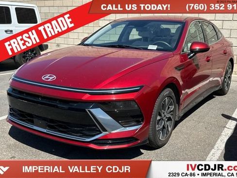 Used 2025 Hyundai Sonata SEL FWD image 1