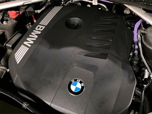 Used 2023 BMW X7 xDrive40i w/ Executive Package image 35