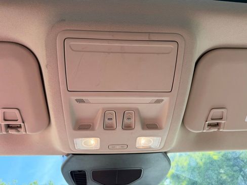 Used 2020 Ford Escape SE AWD/4WD image 31