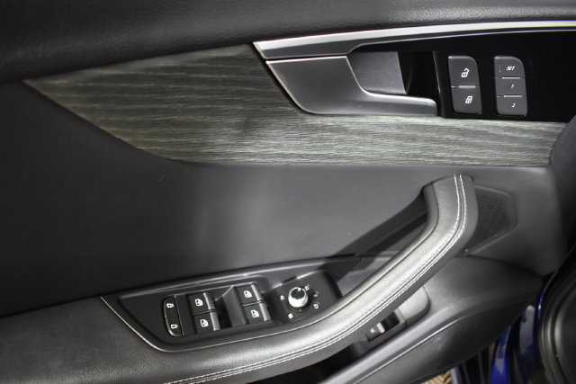 Used 2023 Audi A4 2.0T Premium Plus AWD/4WD image 8