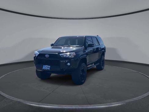 Used 2019 Toyota 4Runner TRD Off-Road Premium AWD/4WD image 5
