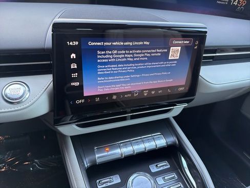 New 2026 Lincoln Nautilus Reserve image 17