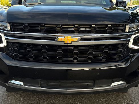 Used 2023 Chevrolet Tahoe LS image 12