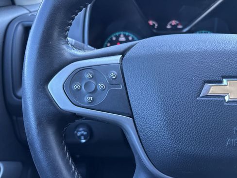 Used 2022 Chevrolet Colorado LT w/ Safety Package AWD/4WD image 8